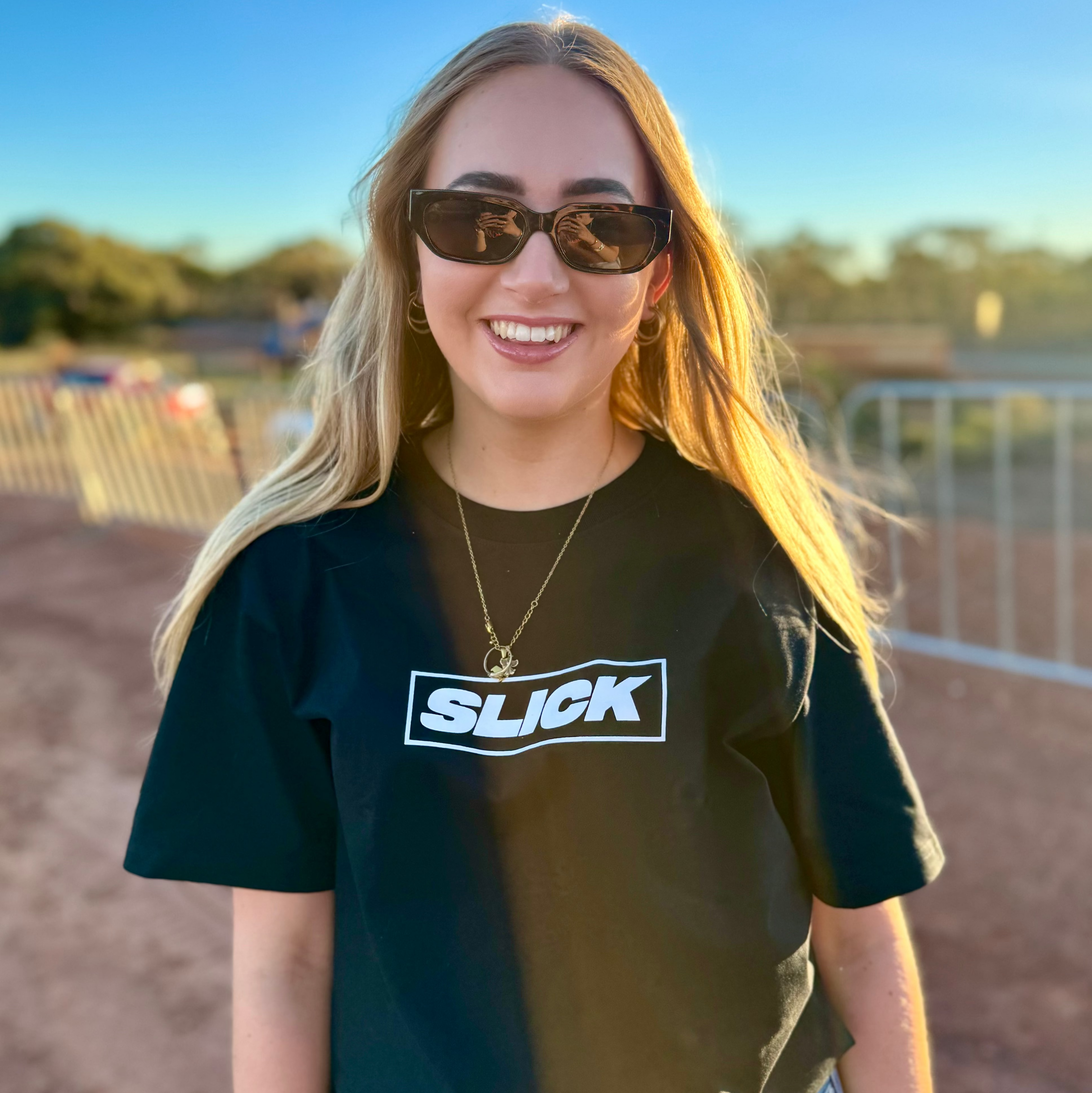 Bold Tee - Monochrome